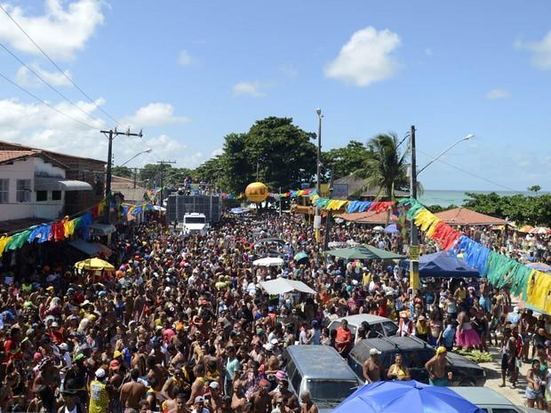 Ilha de Itamaracá é das Catraias no Carnaval