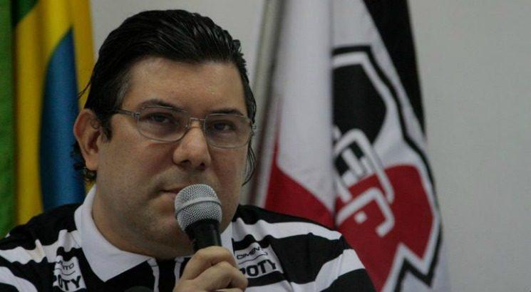 Presidente Alírio Moraes deseja mais apoio do torcedor. Foto: Bobby Fabisak/JC Imagem