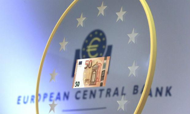 A cédula de 50 euros ganhará um reforço de proteção contra a falsificação em seus símbolos. / Foto: Daniel Roland / AFP