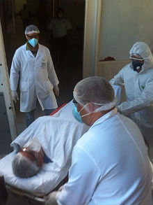 O paciente foi transferido para o Hospital Oswaldo Cruz, no Recife