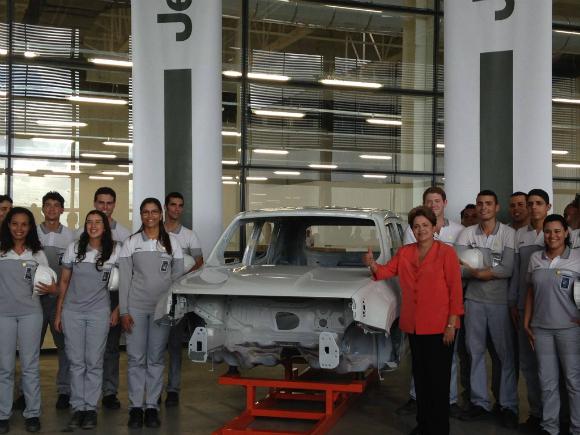 Dilma visitou fábrica da Fiat/Jeep em Goiana, na Zona da Mata de Pernambuco. Foto: BlogImagem