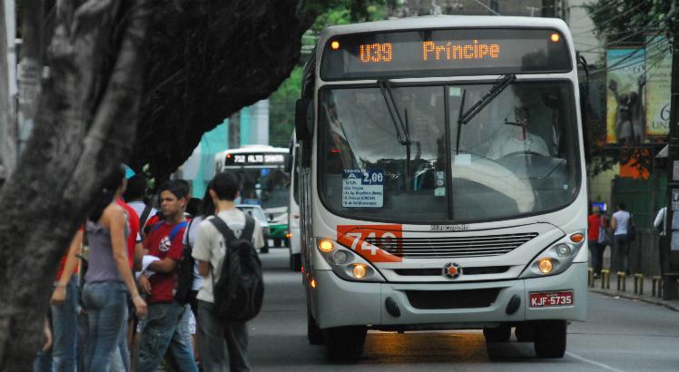 Grande Recife monta esquema especial de ônibus para o Enem