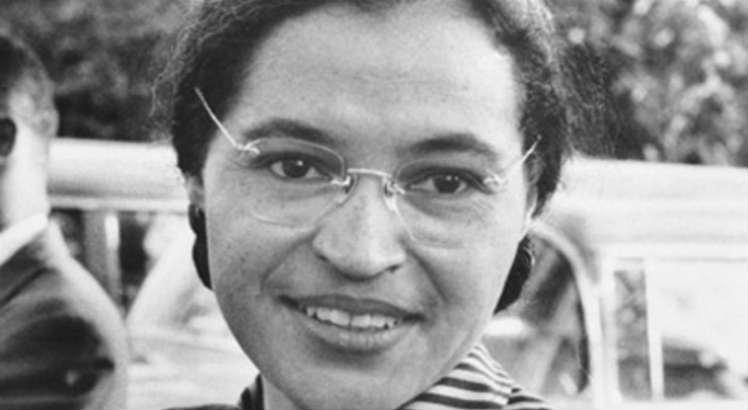 Rosa Parks, foi uma costureira negra norte-americana, símbolo do movimento dos direitos civis dos negros nos Estados Unidos
