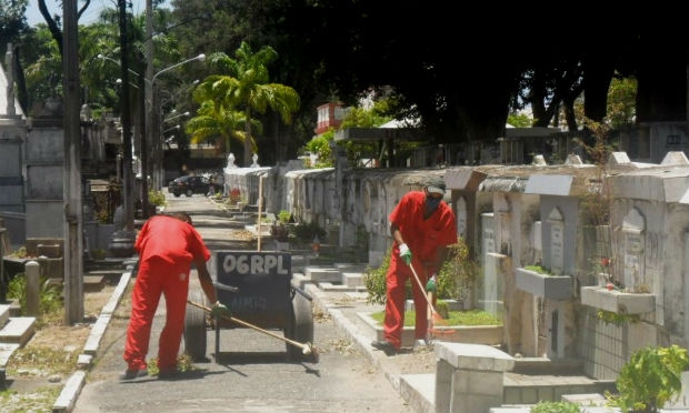 Trabalho na conservação de cemitérios garante salário e redução de pena / Foto: Seres/Divulgação
