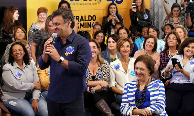 Aécio comentou assunto durante encontro com mulheres ligadas ao seu partido. / Foto: Marcos Fernandes/Campanha de Aécio