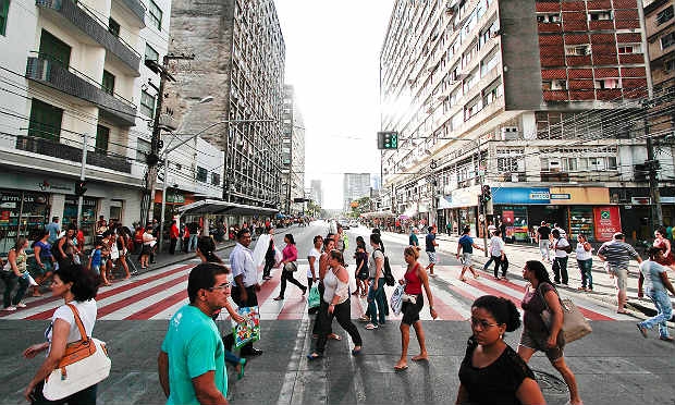 O levantamento foi feito para alertar a sociedade sobre os perigos que o pedestre corre no trânsito / Foto: acervo/JC Imagem