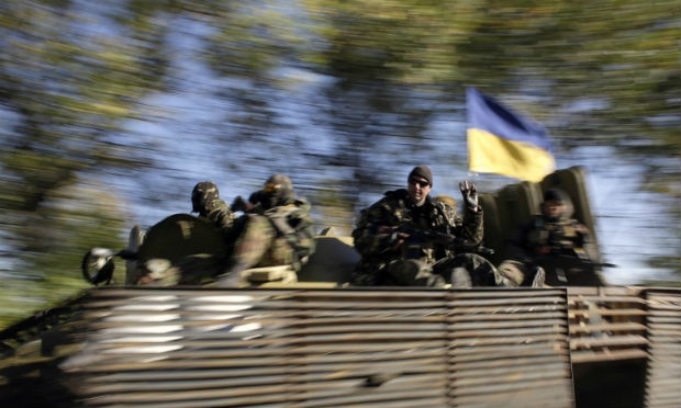 Explosão aconteceu após um tiroteio, algumas horas antes da assinatura de um acordo entre os rebeldes e o governo ucraniano / Foto: AFP