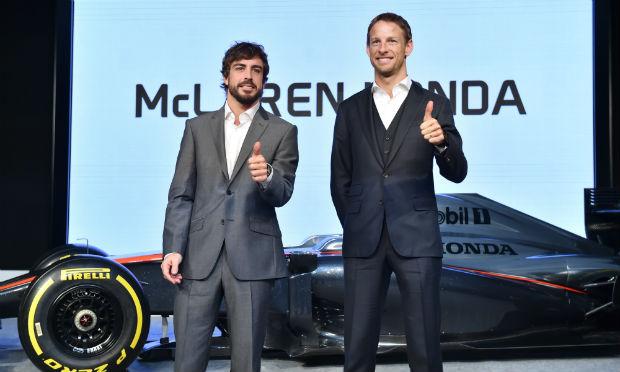 Fernando Alonso e Jenson Button testarão o MP4-30 em dias seguidos / Foto: AFP