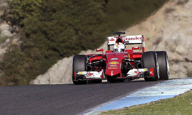 A Ferrari divulgou a "escalação" de sua dupla de pilotos para os quatro dias de testes no circuito de Montmeló, em Barcelona / Foto: EFE