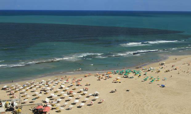 Praia do Pina está na lista de monitoramento da CPRH / Foto:Acervo/ JC Imagem