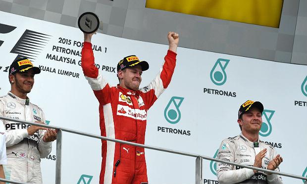 Esta foi a 40ª vitória da carreira de Vettel; ele só precisa de uma vitória para se igualar Ayrton Senna / Foto: AFP