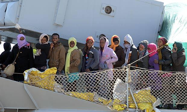 Se estes números forem confirmados, será a pior tragédia já vista no Mediterrâneo / Foto: AFP