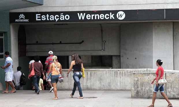 A estação Werneck fica localizada no bairro de Jardim São Paulo / Foto: Hélia Scheppa/Acervo JC Imagem