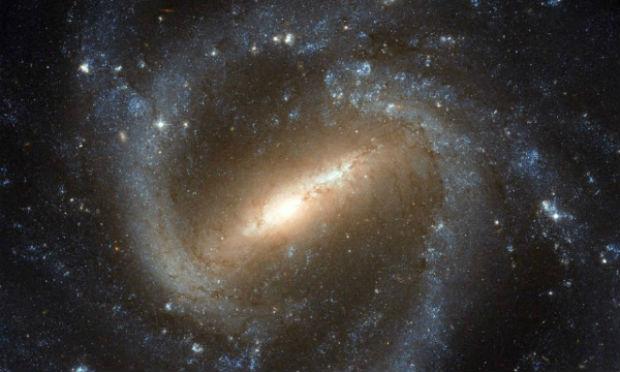 Novos aglomerados ajudam a reforçar a tese de que nossa galáxia tem um formato espiral com quatro braços principais / Foto: Arquivo/AFP