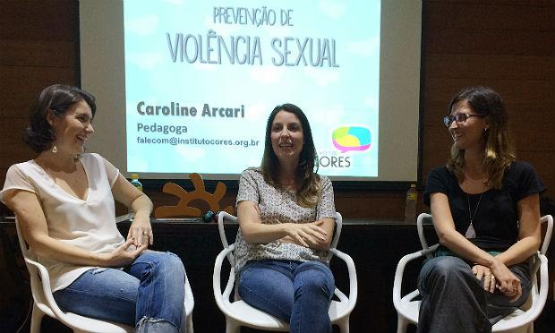 Inês Calado, Caroline Arcari e Julieta Jacob participaram da discussão / Foto: Julliana de Melo/ NE10