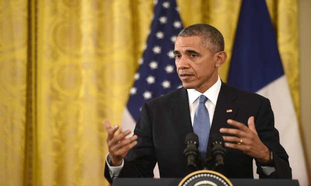 Obama garantiu que não há dados de ameaças de atentados no país, na véspera de feriado  / Foto: AFP