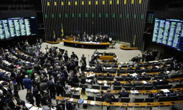 Segundo secretário, a equipe econômica contingenciou 40% das despesas não obrigatórias em 2015  / Foto: Agência Brasil