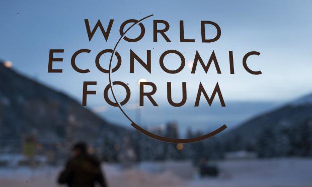 Os oceanos terão mais detritos desse material do que peixes, alertou nesta terça-feira (19) o Fórum Económico Mundial de Davos. / Foto: AFP