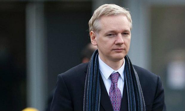 A Suécia pediu autorização a Quito para interrogar Assange, na legação equatoriana em Londres, sobre as acusações de estupro que pesam contra ele. / Foto: AFP