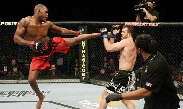 Jones foi flagrado pelo uso de duas substâncias proibidas, clomifeno e letrozol. / Foto: UFC.