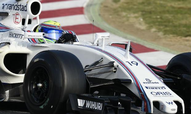 O brasileiro disputa neste domingo seu último GP do Brasil como piloto da Fórmula 1. / Foto: AFP.