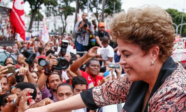 A defesa da presidente cassada Dilma Rousseff tenta agora preservar os direitos políticos da petista. / Foto: Fotos Públicas.