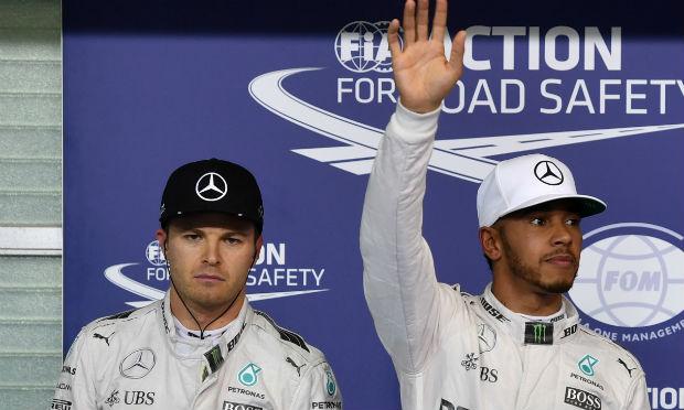 Largar na pole era importante para Hamilton porque ele precisa da vitória. / Foto: AFP.