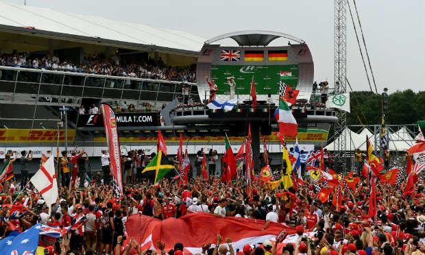A corrida de Monza é uma das mais prestigiosas e tradicionais da temporada da Fórmula 1. / Foto: AFP.