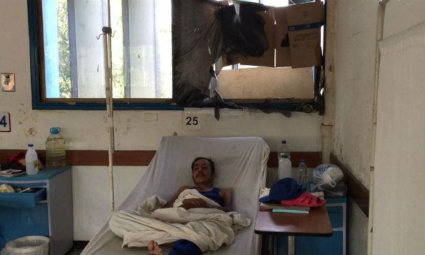  Os hospitais do país têm dificuldade de cuidar dos pacientes por falta de medicamentos e material cirúrgico.  / Foto: AFP