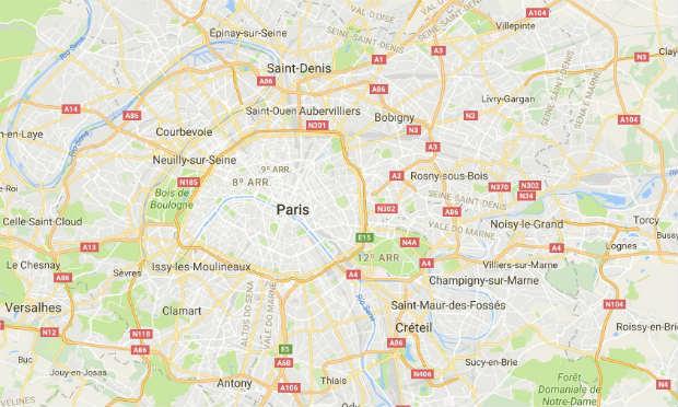 As forças policiais montaram um perímetro de segurança no local, situado em um bairro próximo à avenida rotatória de Paris. / Foto: Google Maps