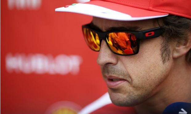 Alonso voltou à McLaren em 2015. / Foto: Andrew Honne/ Pirelli