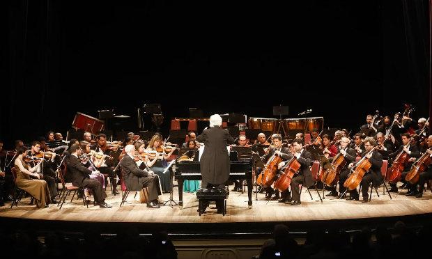 Orquestra Sinfônica do Recife homenageia centenário de Miguel Arraes em último concerto / Foto: Andréa Rêgo Barros/Divulgação