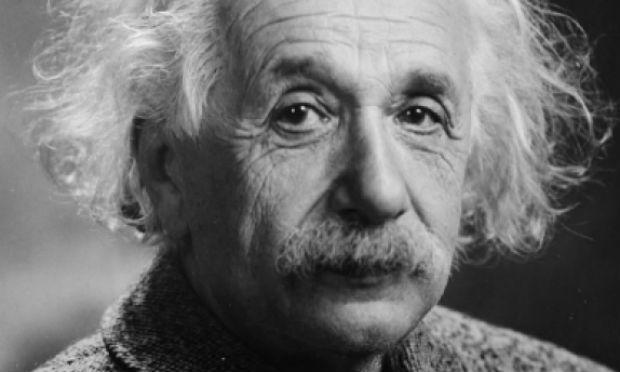 Ondas gravitacionais previstas há 100 anos por Albert Einstein são descobertas / Foto: domínio público