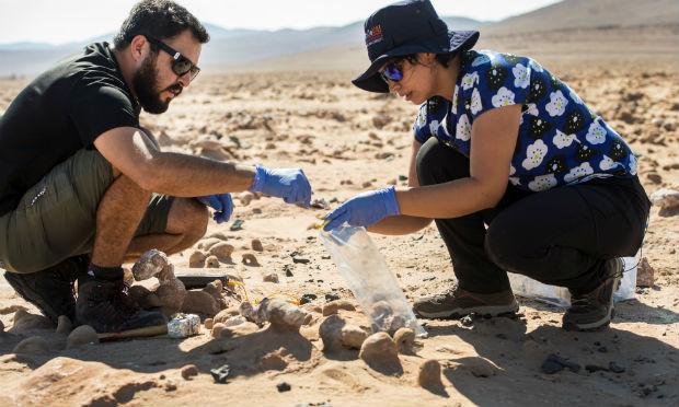 O deserto do Atacama, no Chile, o mais árido e antigo do planeta, esconde as respostas que poderão revelar os mistérios de Marte. / Foto: Martin Bernetti / AFP