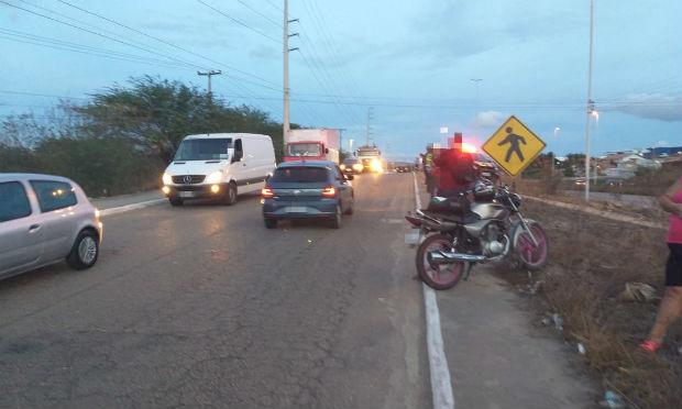 Acidente aconteceu no km 127 da BR-232, em Caruaru / Foto: divulgação/PRF