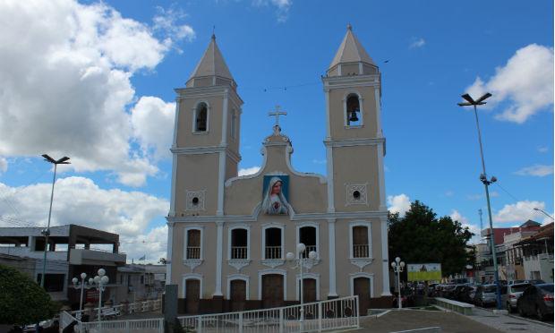 Igreja Matriz de São José, no centro de Bezerros / Foto: Cortesia/Prefeitura de Bezerros